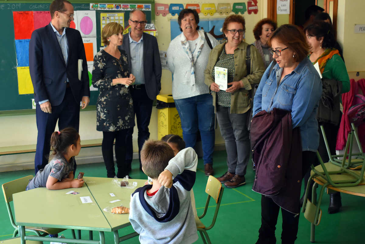 El Gobierno regional y Ecoembes impulsan el reciclaje en los centros educativos a través de la El Gobierno regional y Ecoembes impulsan el reciclaje en los centros educativos a través de la