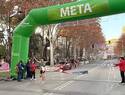 Víctor Ruiz y Alicia Lázaro conquistan la XX San Silvestre de Albacete con récord incluido