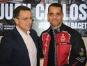 El alcalde de Albacete recibe a Juan Carlos Torres tras completar el Rally Dakar 2026 como primer piloto de la provincia en lograrlo