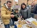 Tradición y sabor local reúnen a miles de personas en la Puerta de Toledo de Ciudad Real para despedir el 2024