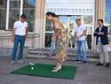 Golpeo de bola simbólico en la Plaza Mayor por el próximo Campeonato de España de golf en Ciudad Real