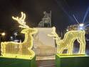 Malagón estrena su alumbrado navideño con un árbol luminoso como eje central