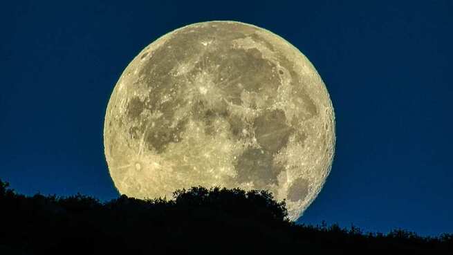 Video timelapse última Luna llena de julio
