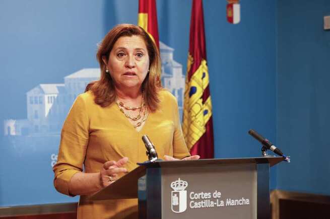 Castilla-La Mancha hará test para conocer el estado de salud de 30.000 profesores y del personal no docente antes de empezar curso