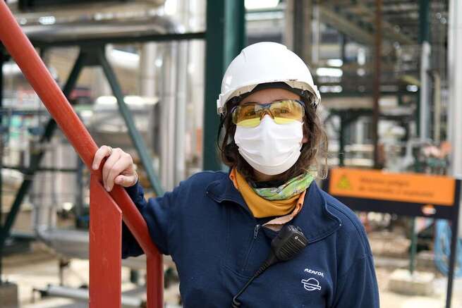 Mujeres que rompen estereotipos en el Comple-jo Industrial de Repsol en Puertollano