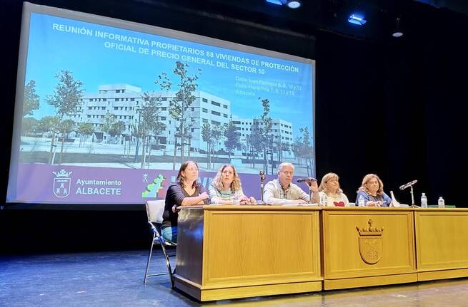 El Ayuntamiento de Albacete avanza hacia la entrega de llaves de las 88 viviendas públicas del sector 10