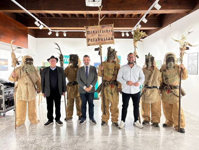 Pelahustán recupera su mascarada ancestral de los Moharraches tras siglos de olvido