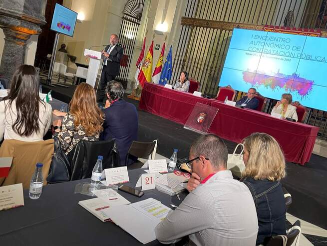 La UCLM acoge en Toledo el I Encuentro Autonómico de Contratación Pública