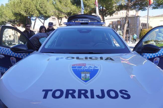 La Policía Local de Torrijos estrena un nuevo vehículo híbrido para reforzar la seguridad y sostenibilidad