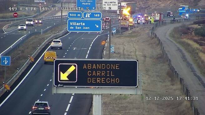 Un fallecido tras quedar su turismo atrapado bajo un camión en la A-4 a su paso por Villarta de San Juan