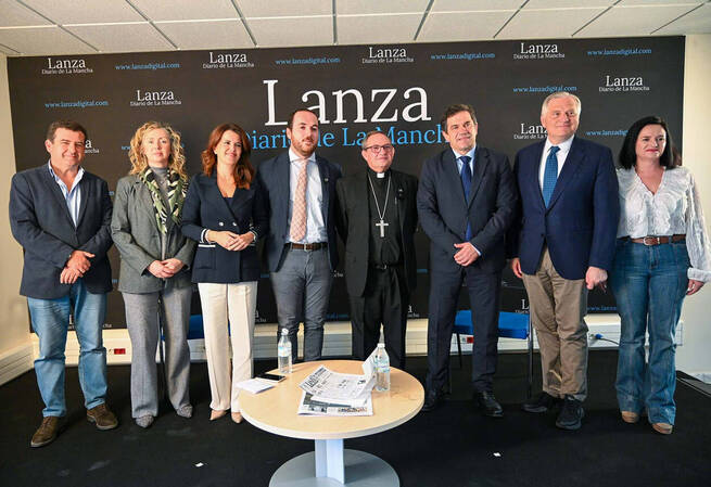 Diario Lanza inaugura desayunos informativos con el respaldo de la Diputación para fortalecer conexión provincial