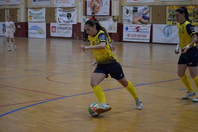 Raquel Atencia deja de ser jugadora del Salesianos Puertollano