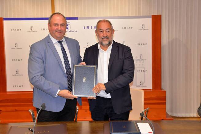 La Universidad regional y Agricultura crean una cátedra de innovación agraria con 184.000 euros