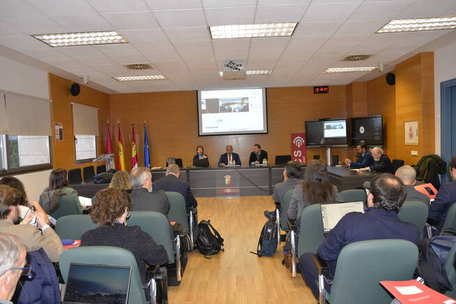 La UCLM desarrolla una herramienta de IA para ayudar a empresas en cumplimiento normativo de sostenibilidad