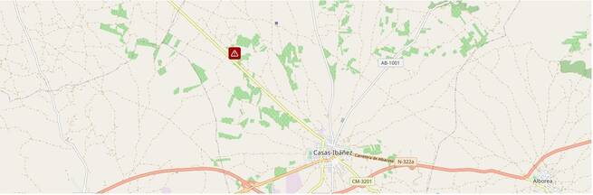 Dos furgonetas colisionan en la CM-3201 dejando un conductor fallecido y otro herido