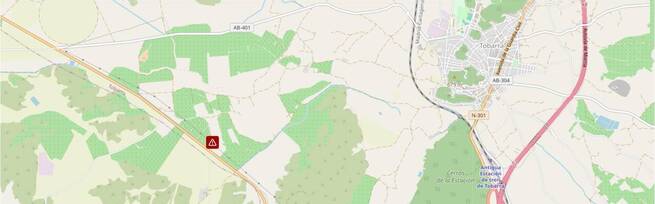 Cuatro personas heridas, entre ellas tres menores, tras volcar un turismo en la CM-313 a su paso por Tobarra