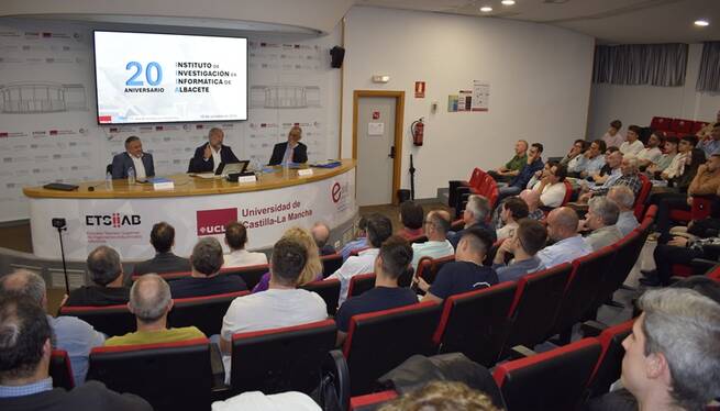 El I3A celebra su 20º aniversario consolidando la investigación en informática en Albacete