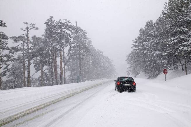 La borrasca Leonardo provoca alertas por fuertes lluvias y nevadas que afectarán a la circulación en amplias zonas de la Península