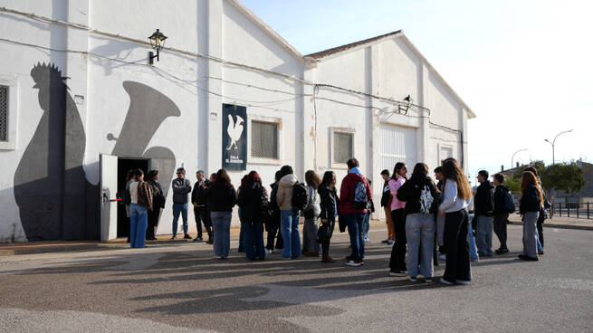 El programa Cultura con futuro de la UCLM y Globalcaja viaja hasta Villanueva de la Jara con el cineasta Enrique Buleo