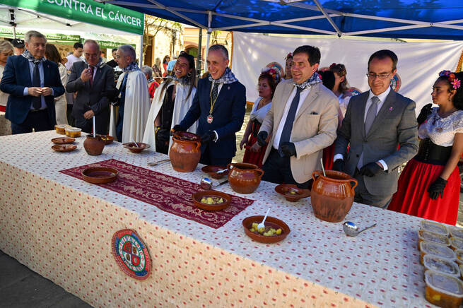 Valverde anuncia incremento de hasta un millón de euros para el Paseo del Bosque de Puertollano durante el Santo Voto