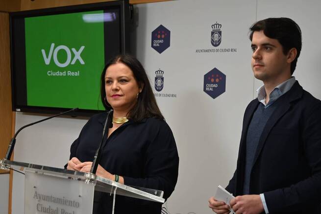 VOX Ciudad Real acusa al PP de aprobar unos presupuestos "de traición" con el apoyo de "socios del socialismo"