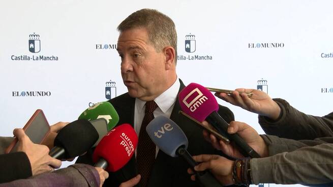 García-Page califica de "horroroso" el informe sobre Zerdán y advierte de que la corrupción "mancha" a todo el PSOE