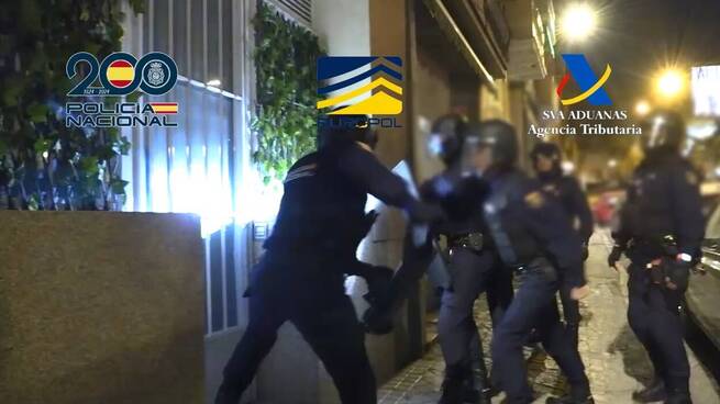 Desmantelada una peligrosa triada china que vendía mujeres para su explotación sexual en España