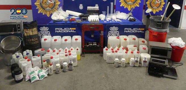 Desmantelado un laboratorio de cocaína oculto en una vivienda de Talavera