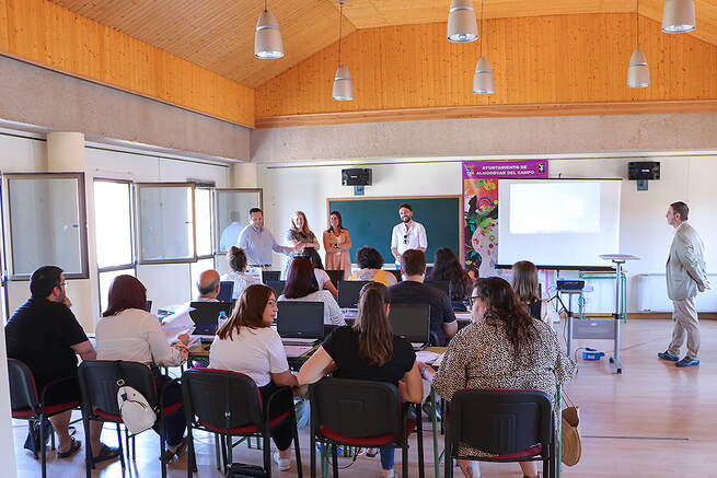 Comienza en Almodóvar del Campo un importante curso provincial sobre ‘Venta de productos y servicios turísticos’