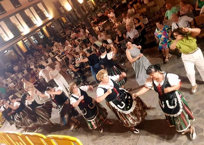 La Solana revive sus raíces culturales con ensayos musicales abiertos en plazas y parques