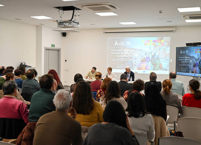 La Diputación de Ciudad Real impulsa un curso formativo sobre el Geoparque Volcanes de Calatrava dirigido al sector turístico