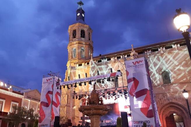 Las peñas de Valdepeñas ya pueden solicitar sus matrículas para las Fiestas de la Vendimia y el Vino 2024