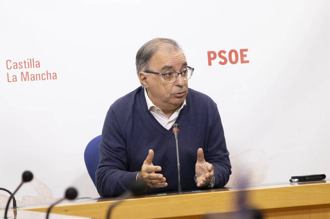 Mora: “Núñez tiene miedo a la coherencia y valentía de Page, al que critican por decir lo que ellos son incapaces de decir”
