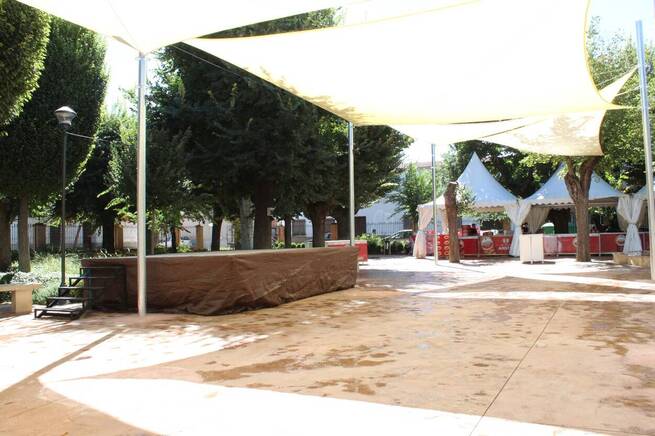 Bolaños de Calatrava despliega operación especial de embellecimiento para su Feria 2025