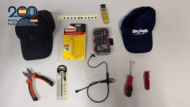 La Policía Nacional detiene a una banda especializada en robos con fuerza cuando marcaban viviendas en Toledo