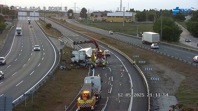 Cortada la A-4 a su paso por Ocaña tras el accidente de un camión