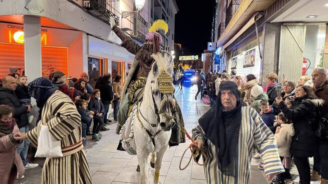 El Heraldo Real recibe las llaves de Ciudad Real en vísperas de la llegada de los Reyes Magos