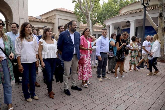 Núñez pide al PSOE de CLM y al gobierno regional abandonar su estrategia política y ayudar a los afectados por la DANA voten al partido político que voten