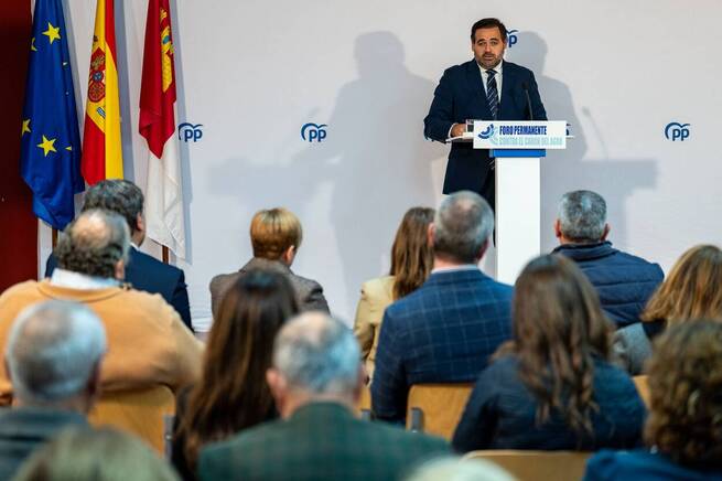 Núñez se compromete a derogar el "injusto" Canon del Agua si el PP gobierna Castilla-La Mancha