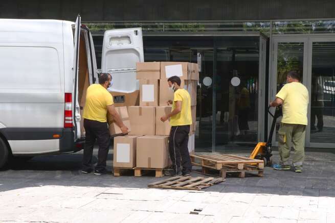 Castilla-La Mancha ha distribuido esta semana más de 310.000 artículos de protección a los centros sanitarios de la región