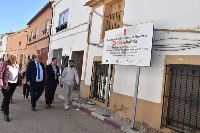 La construcción de una vivienda de mayores en Graja de Iniesta facilitará que permanezcan en su municipio