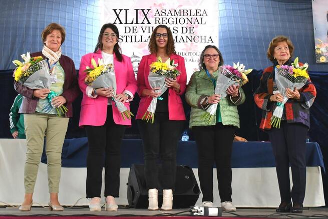 Reconocimiento a la labor de las asociaciones de mujeres viudas de la región por su contribución en materia de igualdad