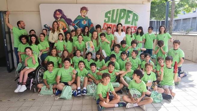 Reconocen al alumnado de tres centros educativos de Castilla-La Mancha ganadores del concurso Supercirculares 2025