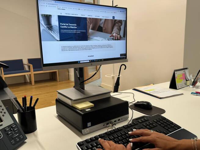 Castilla-La Mancha estrena un portal digital para consultar pagos y trámites de Tesorería