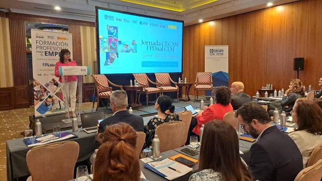 Más del 80% de los estudiantes de FP en Castilla-La Mancha encuentra empleo en sectores estratégicos