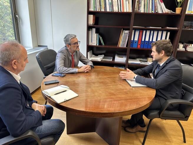 Castilla-La Mancha impulsa la tecnología como solución clave contra la despoblación