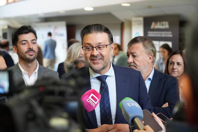 Castilla-La Mancha aprobará este mes el decreto que regula el sistema de I+D+i regional