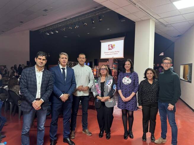 La Junta financiará las actividades de la Federación de Folclore con un convenio que se rubricará el 27 de noviembre