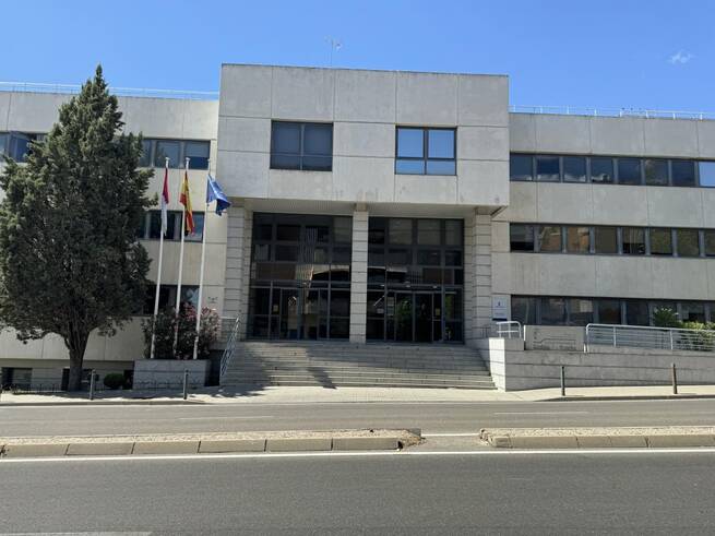 Castilla-La Mancha aprueba una oferta de empleo público récord con 3.804 plazas y cupo del 7% para discapacidad