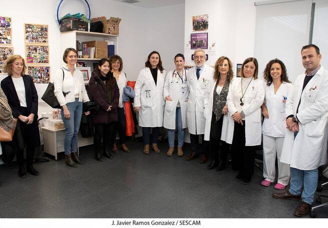 El Hospital de Guadalajara se convierte en el primero de España en implantar un sistema pionero que reduce un 98% el plástico en hemodiálisis